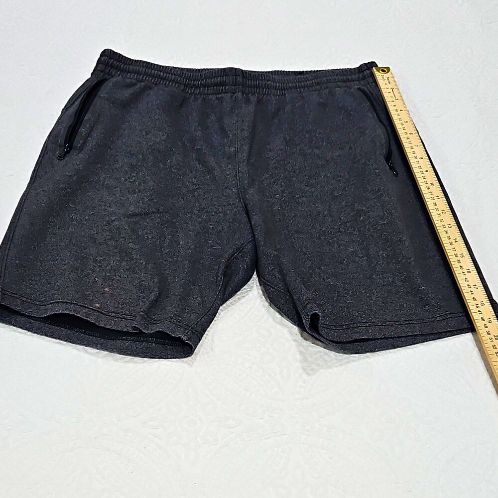 Old Navy Active Dynamic Fleece Men's XL Gray Athletic Shorts Stretch Pockets
